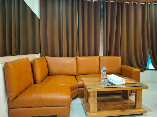Imagen de la habitación del Hotel Sapphire Inn, Gorakhpur. Foto 14
