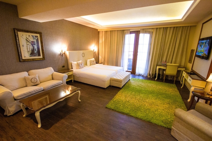 Imagen de la habitación del Hotel Sapphire Marine. Foto 9