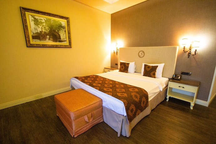 Imagen de la habitación del Hotel Sapphire Marine. Foto 13