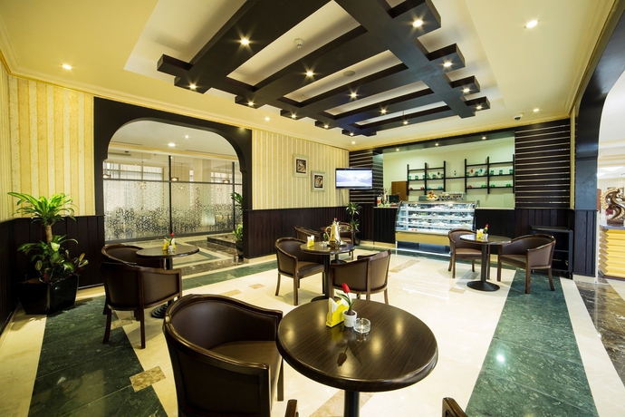 Imagen de los interiores del Hotel Sapphire Plaza. Foto 11