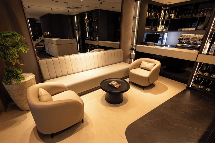 Imagen de los interiores del Hotel Sapphire, Prizren. Foto 16