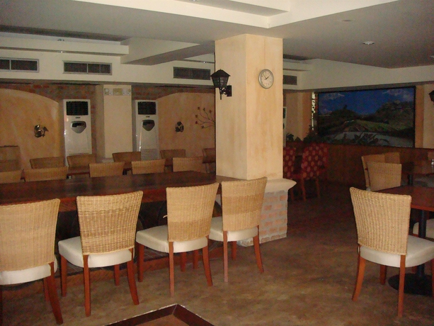 Imagen del bar/restaurante del Hotel Sapphire Silom Bangkok. Foto 5