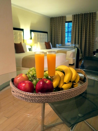 Imagen de la habitación del Hotel Sapphire South Beach. Foto 1