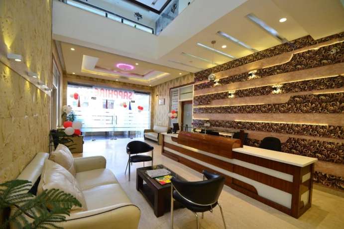 Imagen de los interiores del Hotel Sapphire World. Foto 14