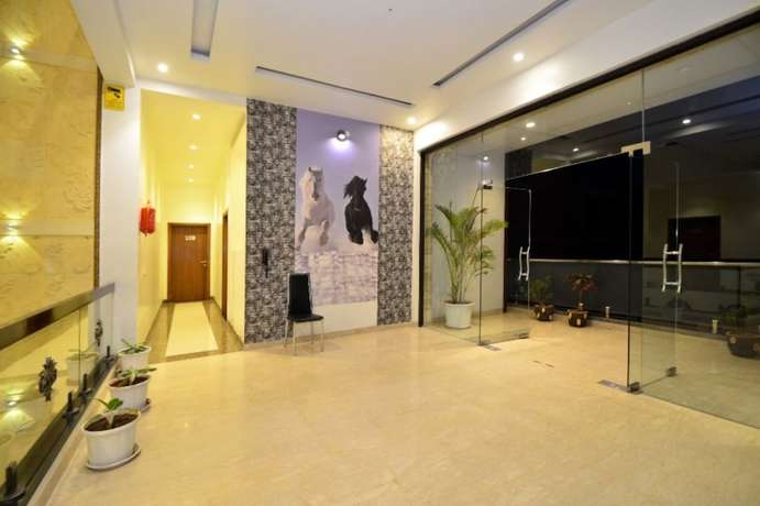 Imagen de los interiores del Hotel Sapphire World. Foto 20