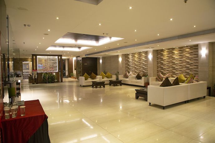Imagen de los interiores del Hotel Sapphire, Zirakpur. Foto 20