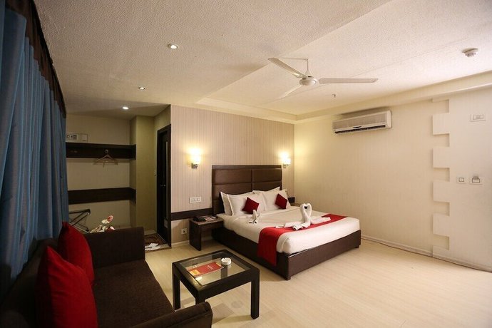 Imagen de la habitación del Hotel Sapphire, Zirakpur. Foto 11
