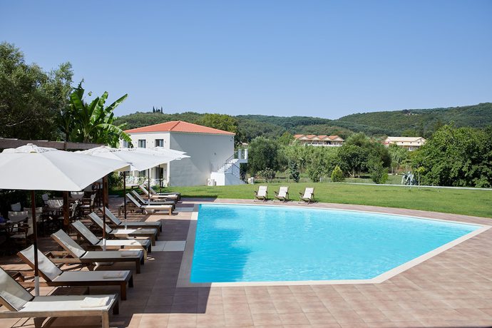 Imagen de la piscina del Hotel Sappho, Parga. Foto 20