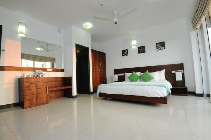 Imagen de la habitación del Hotel Saprin Beach. Foto 2