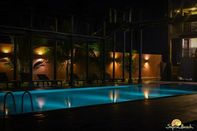 Imagen de la piscina del Hotel Saprin Beach. Foto 18