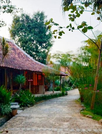 Imagen general del Hotel Sapulidi Resort Spa and Gallery, Bandung. Foto 5