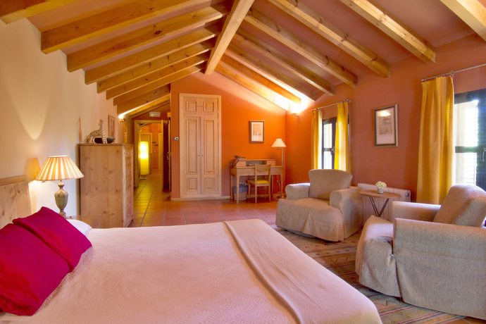 Imagen de la habitación del Hotel Sara De Ur. Foto 7