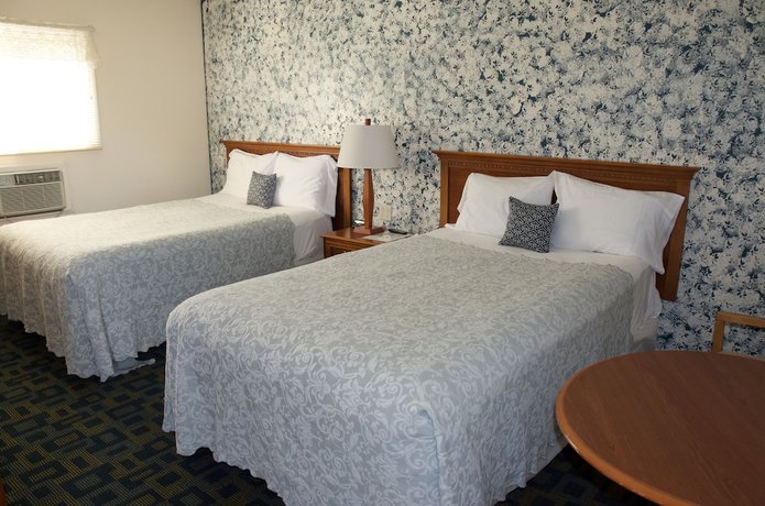 Imagen de la habitación del Hotel Sara Glen Motel. Foto 7