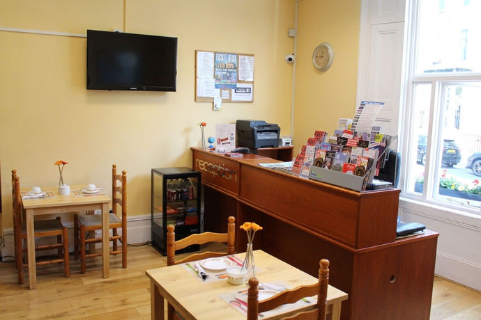 Imagen de la habitación del Hotel Sara, Londres. Foto 6