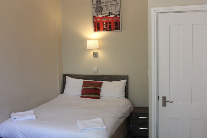 Imagen de la habitación del Hotel Sara, Londres. Foto 7