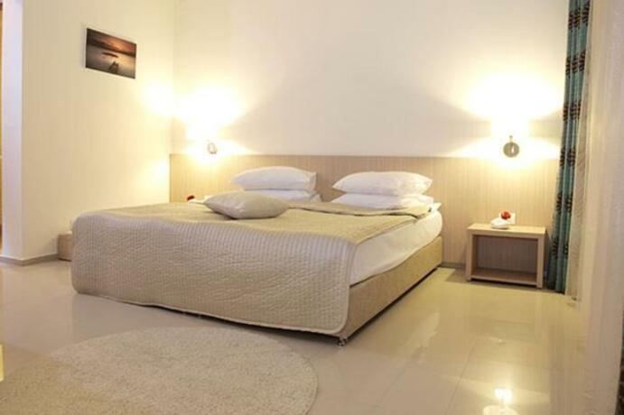 Imagen general del Hotel Sara, NEPTUN - OLIMP. Foto 14