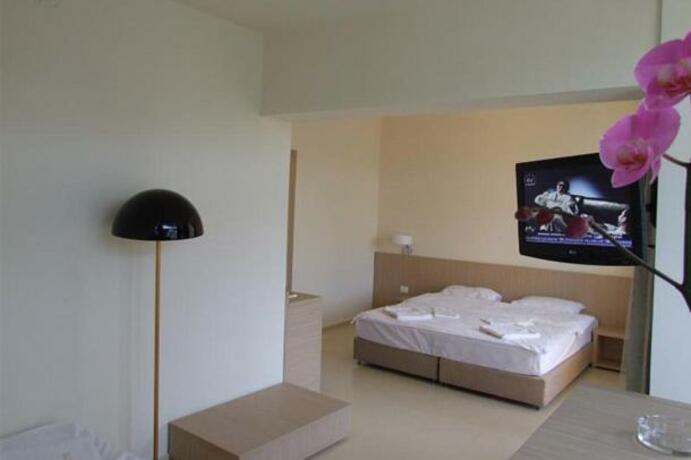 Imagen general del Hotel Sara, NEPTUN - OLIMP. Foto 19