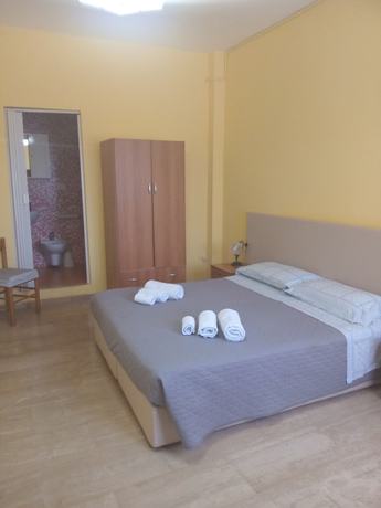 Imagen de la habitación del Hotel Sara, Santa Maria Al Bagno. Foto 19