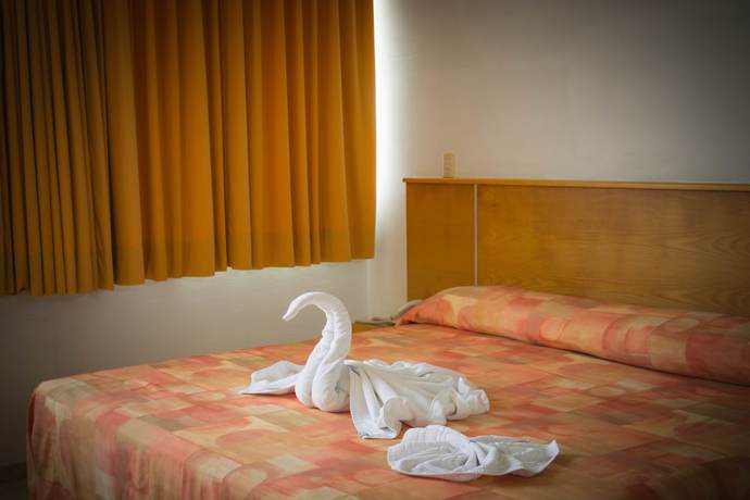 Imagen de la habitación del Hotel Sara Suites Ixtapa. Foto 6