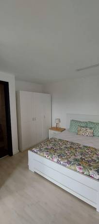 Imagen de la habitación del Hotel Sara Village. Foto 4