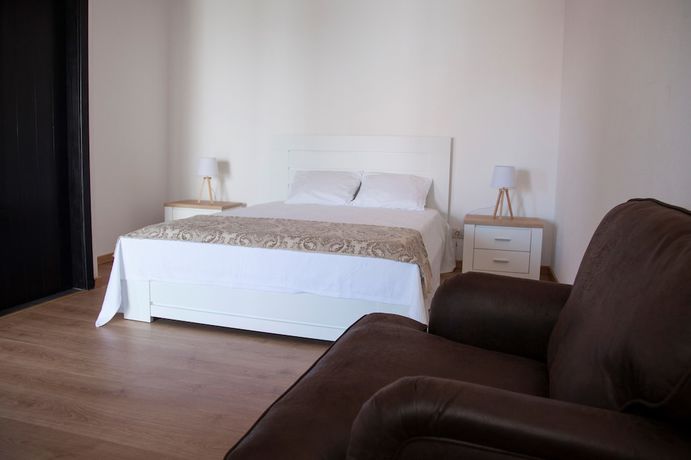 Imagen de la habitación del Hotel Sara Village. Foto 18