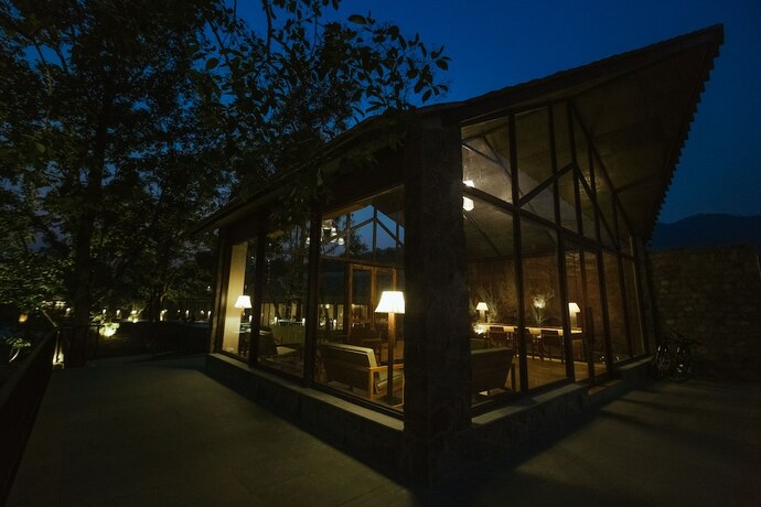 Imagen general del Hotel Saraca Resort and Spa Corbett. Foto 15