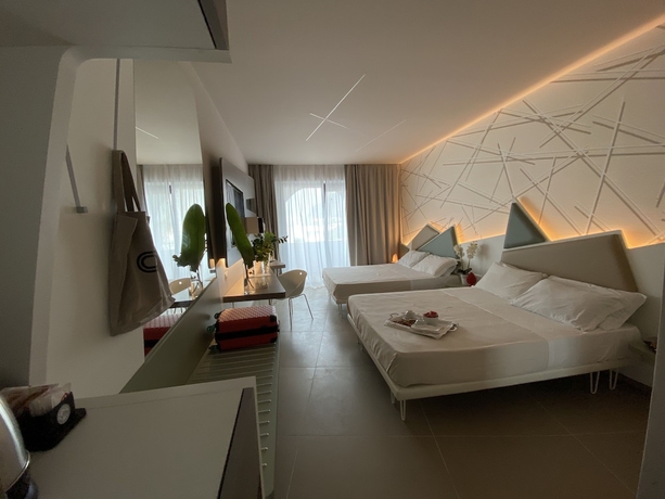 Imagen de la habitación del Hotel Saracen Sands & Congress Centre - Palermo. Foto 6