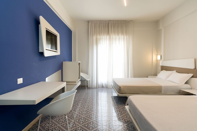 Imagen de la habitación del Hotel Saracen Sands & Congress Centre - Palermo. Foto 15