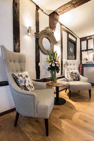 Imagen de los interiores del Hotel Saracens Head. Foto 20