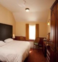 Imagen general del Hotel Saracens Head Towcester By Greene King Inns. Foto 3