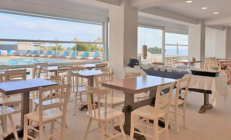 Imagen general del Hotel Saradari Beach - Adults Only. Foto 2