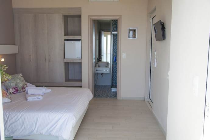 Imagen de la habitación del Hotel Saradari Beach - Adults Only. Foto 12