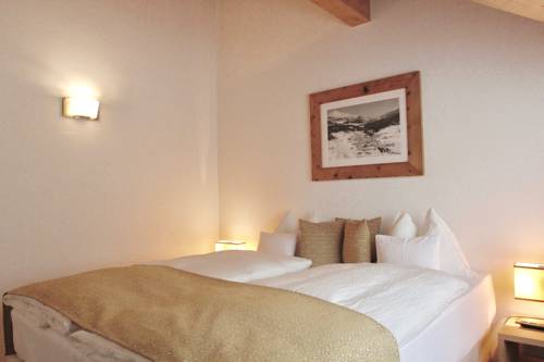 Imagen de la habitación del Hotel Sarain Active Mountain Resort. Foto 4