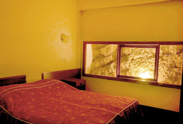 Imagen de la habitación del Hotel Saraj. Foto 5