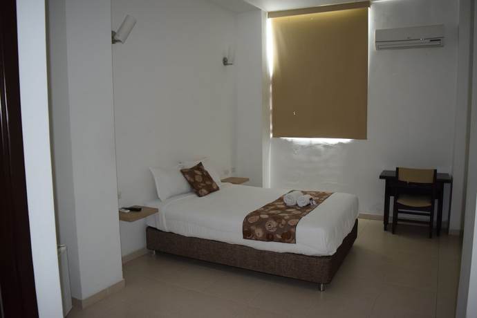 Imagen de la habitación del Hotel Saraje. Foto 13