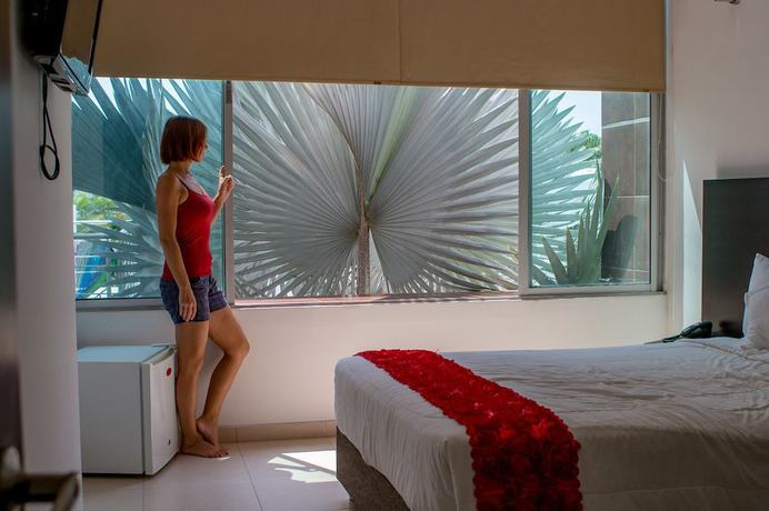 Imagen de la habitación del Hotel Saraje. Foto 17