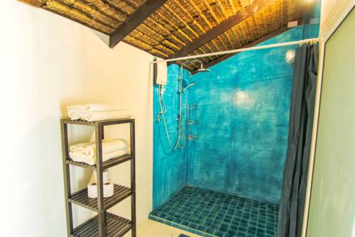 Imagen de la habitación del Hotel Sarana Bungalows. Foto 4