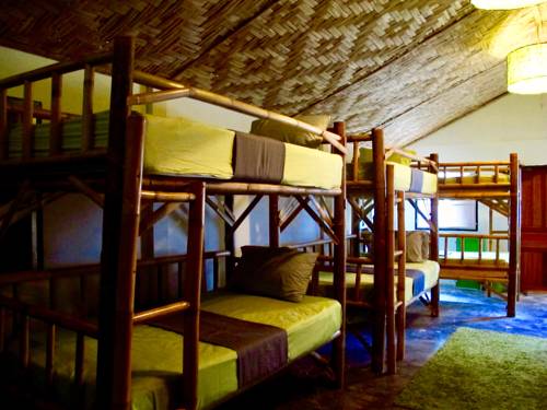 Imagen de la habitación del Hotel Sarana Bungalows. Foto 10