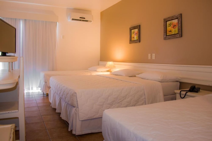 Imagen de la habitación del Hotel Sarana Praia. Foto 6