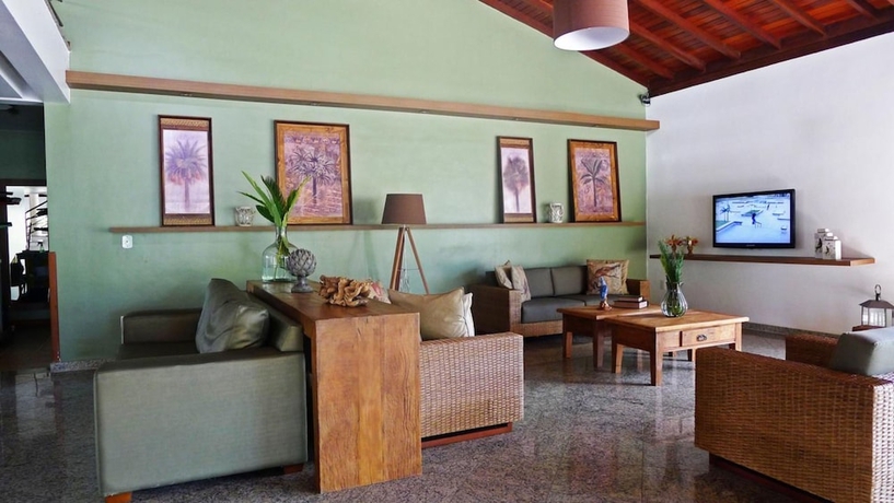Imagen de los interiores del Hotel Sarana Praia. Foto 16
