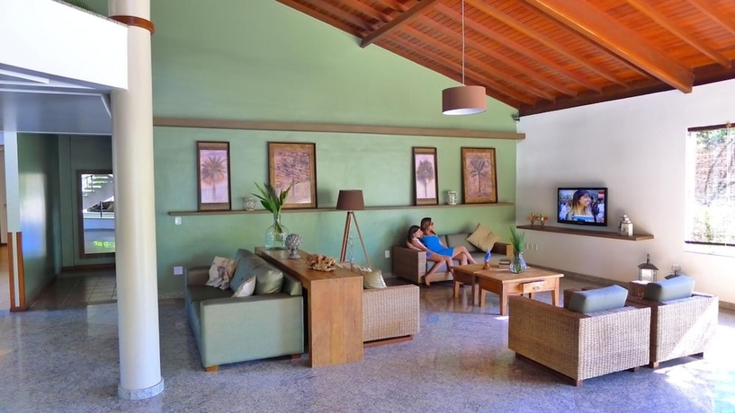 Imagen de los interiores del Hotel Sarana Praia. Foto 19