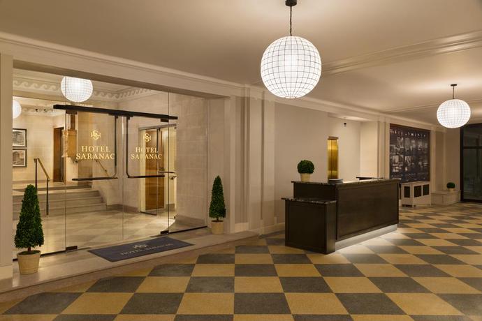 Imagen de los interiores del Hotel Saranac, Curio Collection By Hilton. Foto 7