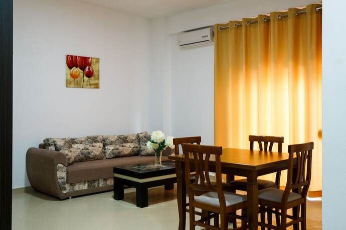 Imagen general del Hotel Saranda Apartments G.B. Foto 5