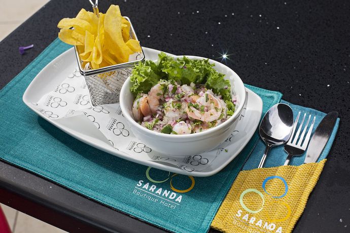 Imagen del bar/restaurante del Hotel Saranda Boutique. Foto 2