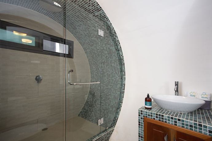 Imagen de la habitación del Hotel Saranda Boutique. Foto 6