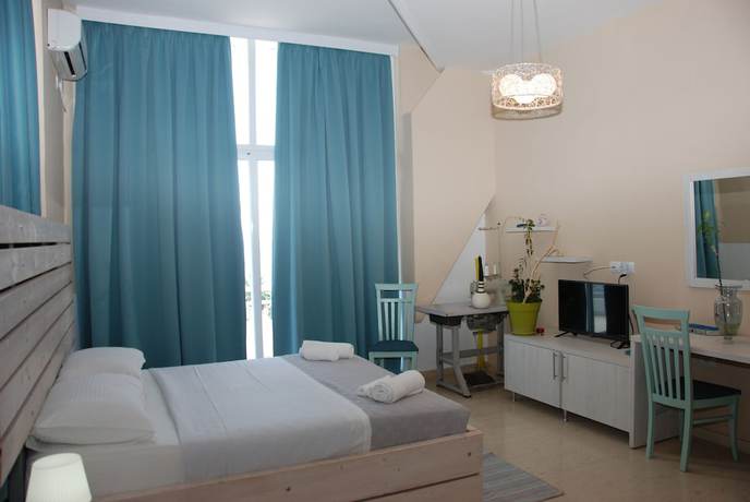 Imagen de la habitación del Hotel Saranda. Foto 8