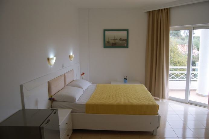 Imagen de la habitación del Hotel Saranda. Foto 11