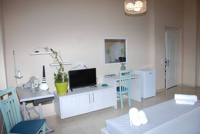 Imagen de la habitación del Hotel Saranda. Foto 18