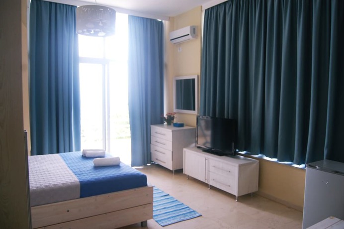 Imagen de la habitación del Hotel Saranda. Foto 19