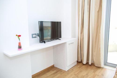 Imagen de la habitación del Hotel Saranda Palace. Foto 6